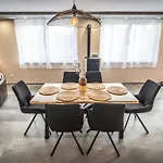 Spacious And Cozy House 3 Bedrooms サン・タヴォル