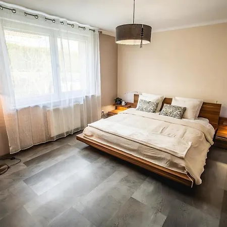 Spacious And Cozy House 3 Bedrooms Semesterbostad *