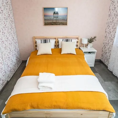 Spacious And Cozy House 3 Bedrooms *