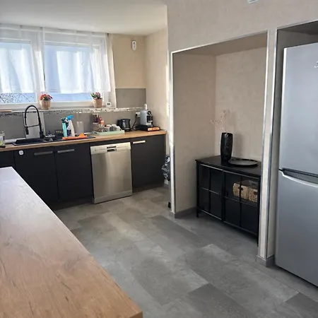 Semesterbostad Spacious And Cozy House 3 Bedrooms Saint-Avold
