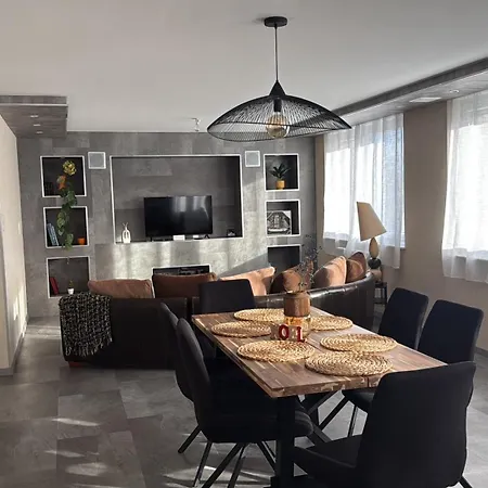 Semesterbostad Spacious And Cozy House 3 Bedrooms *