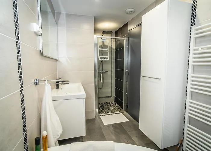 Spacious And Cozy House 3 Bedrooms Semesterbostad *