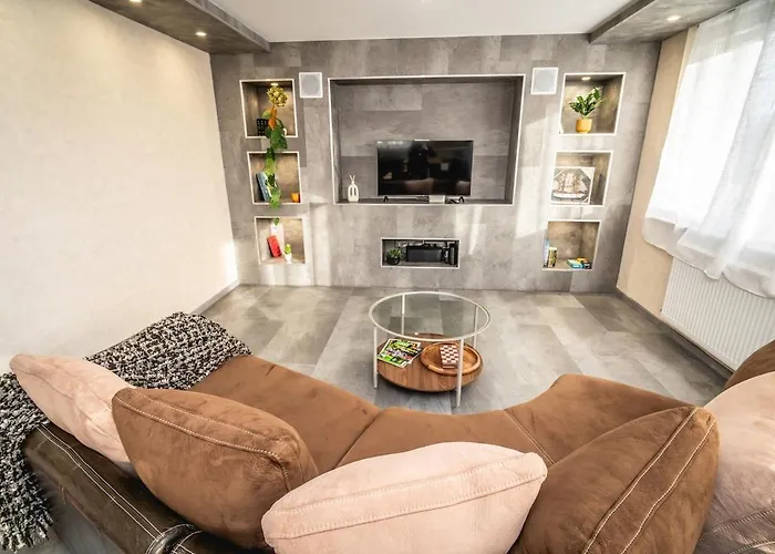 Spacious And Cozy House 3 Bedrooms Holiday home *